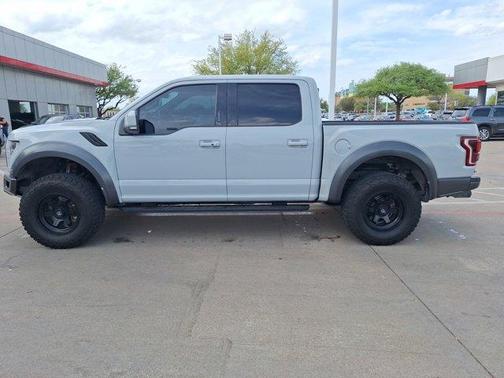 2017 Ford F-150 Raptor