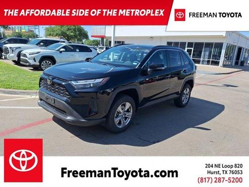 2022 Toyota RAV4 XLE