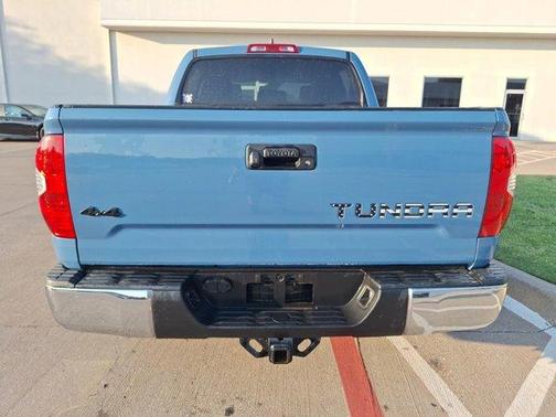 2020 Toyota Tundra SR5