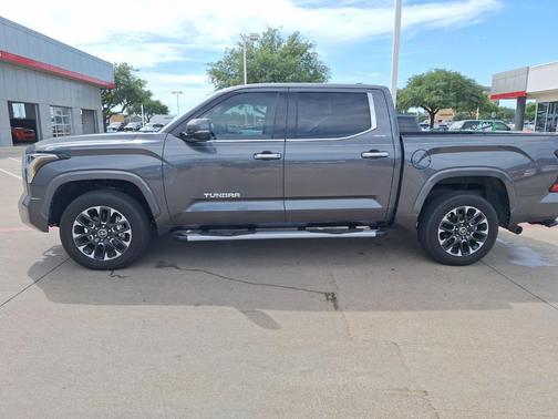 2023 Toyota Tundra Limited