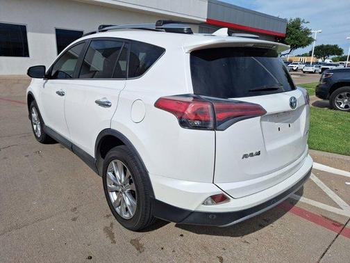 2018 Toyota RAV4 Limited