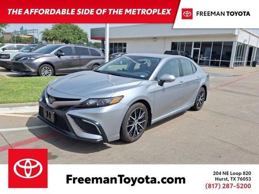 2023 Toyota Camry SE
