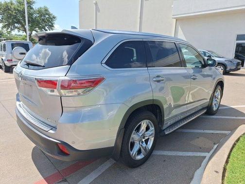 2016 Toyota Highlander Limited