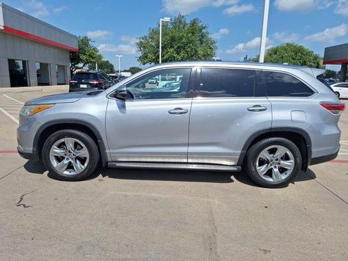 2016 Toyota Highlander Limited