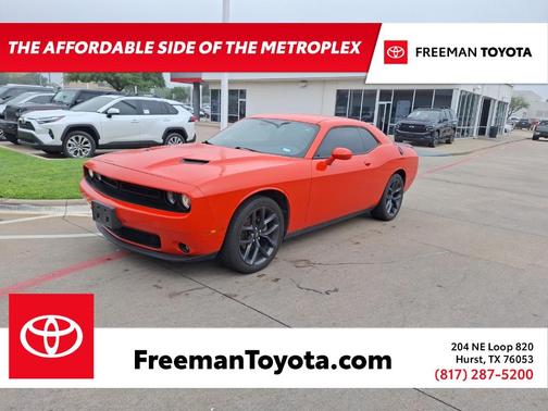 2021 Dodge Challenger SXT