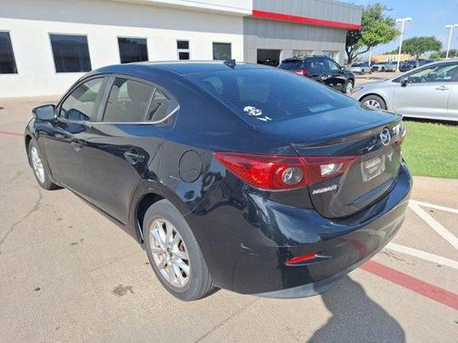 2015 Mazda Mazda3 i Touring