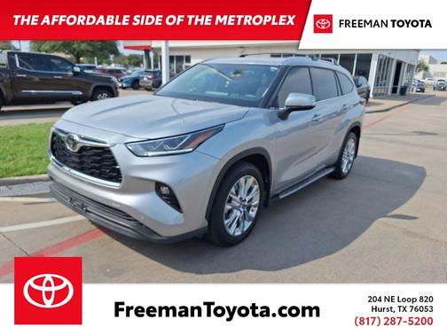 2024 Toyota Highlander LE