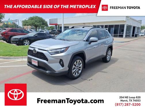 2023 Toyota RAV4 XLE Premium