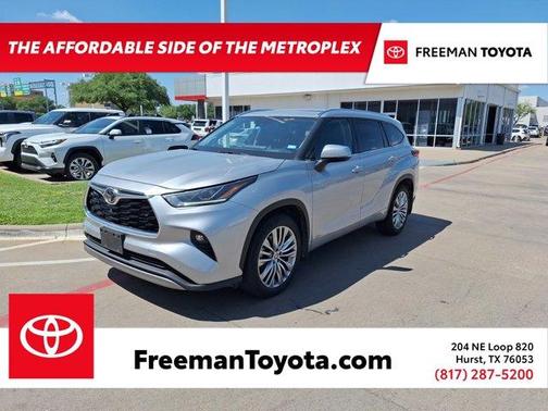 2022 Toyota Highlander Platinum