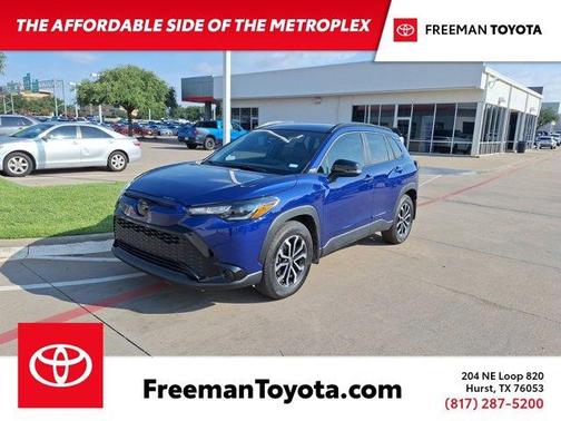 2025 Toyota Corolla Cross Hybrid SE
