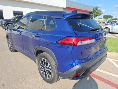2025 Toyota Corolla Cross Hybrid SE