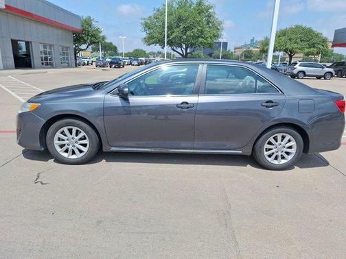 2012 Toyota Camry LE