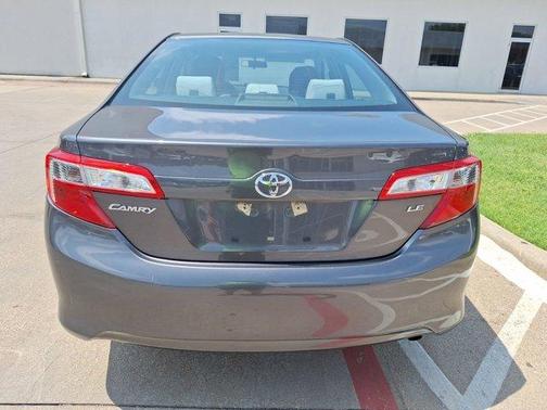 2012 Toyota Camry LE