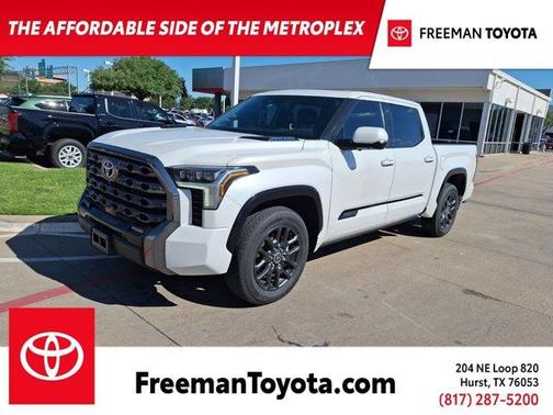 2022 Toyota Tundra Hybrid Platinum