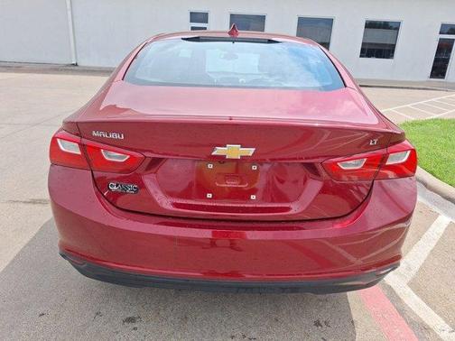 2017 Chevrolet Malibu 1LT