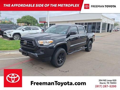 2022 Toyota Tacoma SR