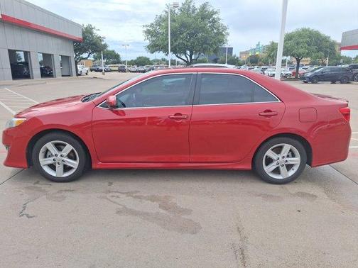2013 Toyota Camry SE