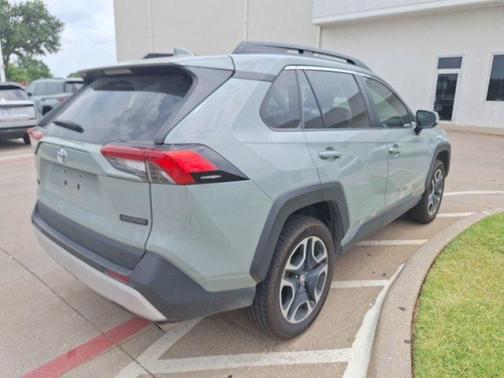 2019 Toyota RAV4 Adventure