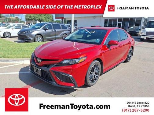 2024 Toyota Camry SE