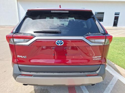 2024 Toyota RAV4 Hybrid Limited