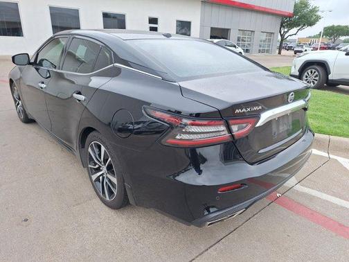 2021 Nissan Maxima SV