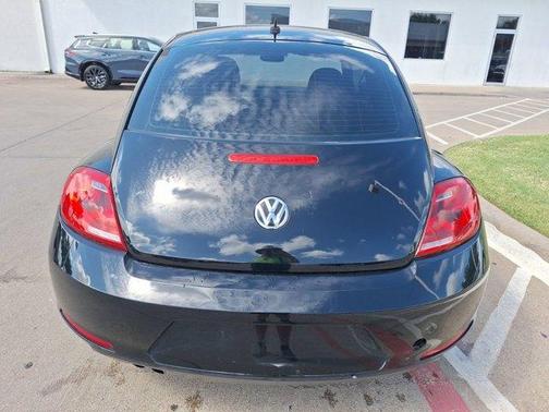 2014 Volkswagen Beetle Auto 1.8T Entry