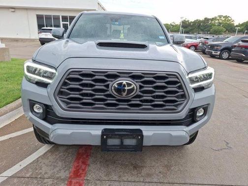 2020 Toyota Tacoma TRD Sport