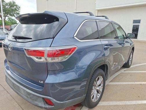 2016 Toyota Highlander LE Plus