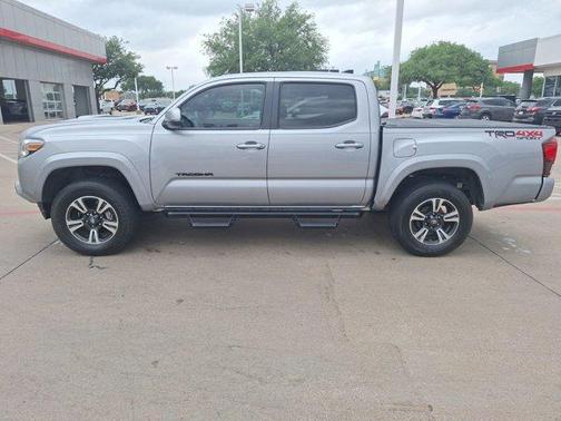 2019 Toyota Tacoma TRD Sport