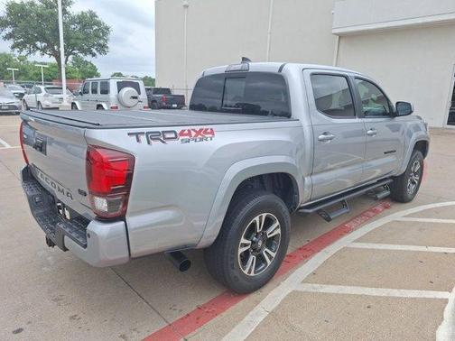 2019 Toyota Tacoma TRD Sport
