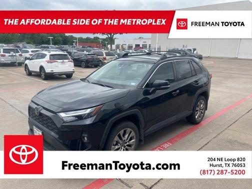 2023 Toyota RAV4 XLE Premium