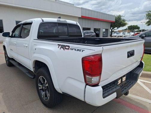 2016 Toyota Tacoma TRD Sport