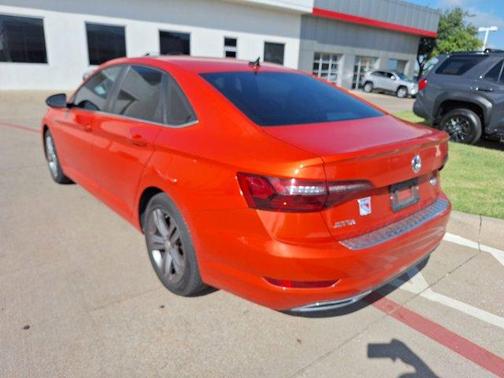 2021 Volkswagen Jetta 1.4T R-Line