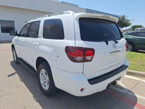 2019 Toyota Sequoia SR5