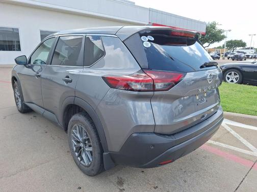 2021 Nissan Rogue S