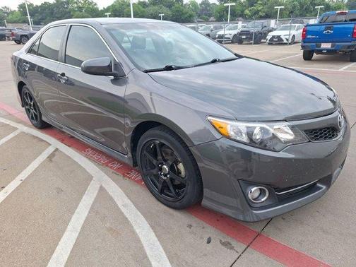 2013 Toyota Camry SE