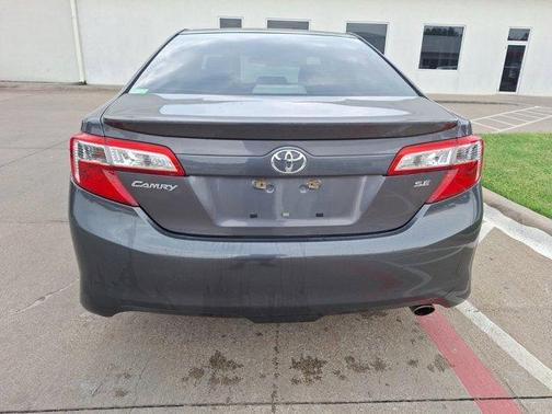 2013 Toyota Camry SE