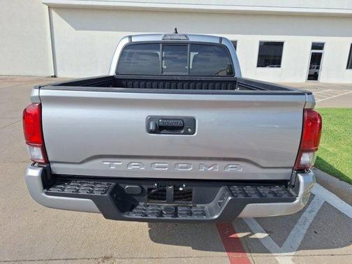 2020 Toyota Tacoma SR