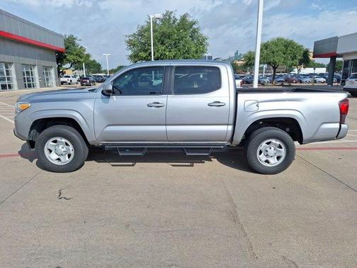 2020 Toyota Tacoma SR