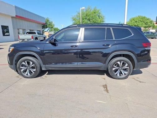 2024 Volkswagen Atlas 2.0T SE