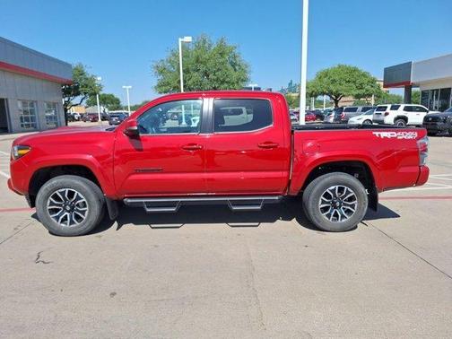 2021 Toyota Tacoma TRD Sport