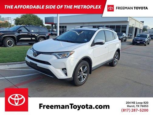 2017 Toyota RAV4 XLE