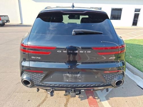 2023 Genesis GV70 2.5T