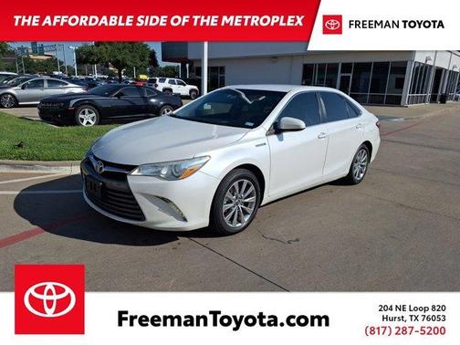 2016 Toyota Camry Hybrid XLE