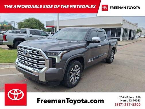 2022 Toyota Tundra Hybrid 1794 Edition