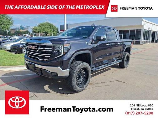 2022 GMC Sierra 1500 SLT