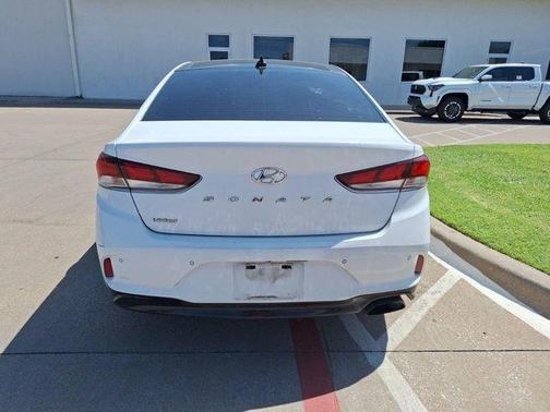 2019 Hyundai SONATA Limited