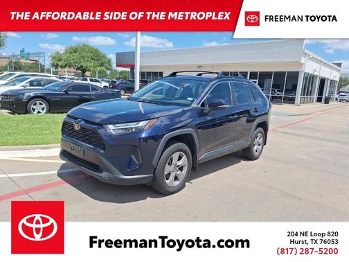 2023 Toyota RAV4 XLE