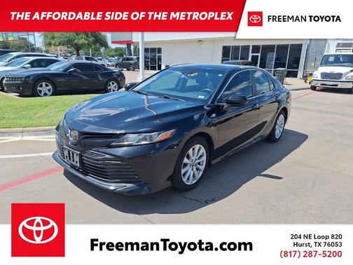 2020 Toyota Camry LE