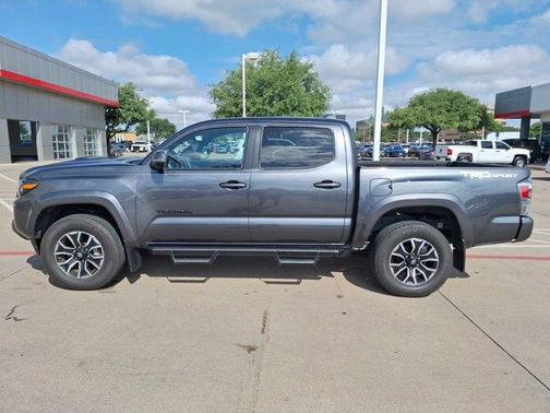 2022 Toyota Tacoma TRD Sport